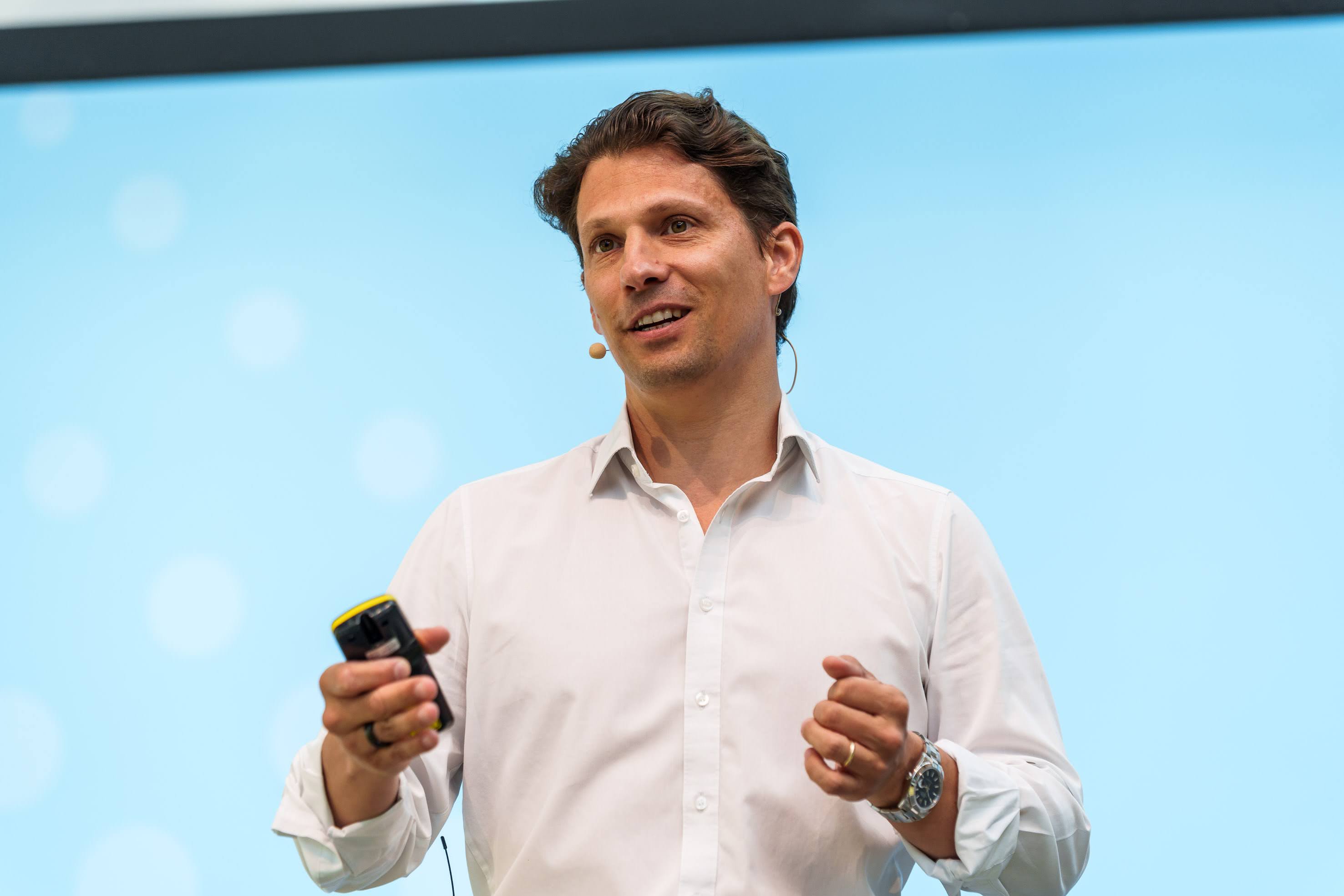 Dr. Hubertus Porschen als Keynote-Speaker beim FKM-Maschinenbau-Forum 2025