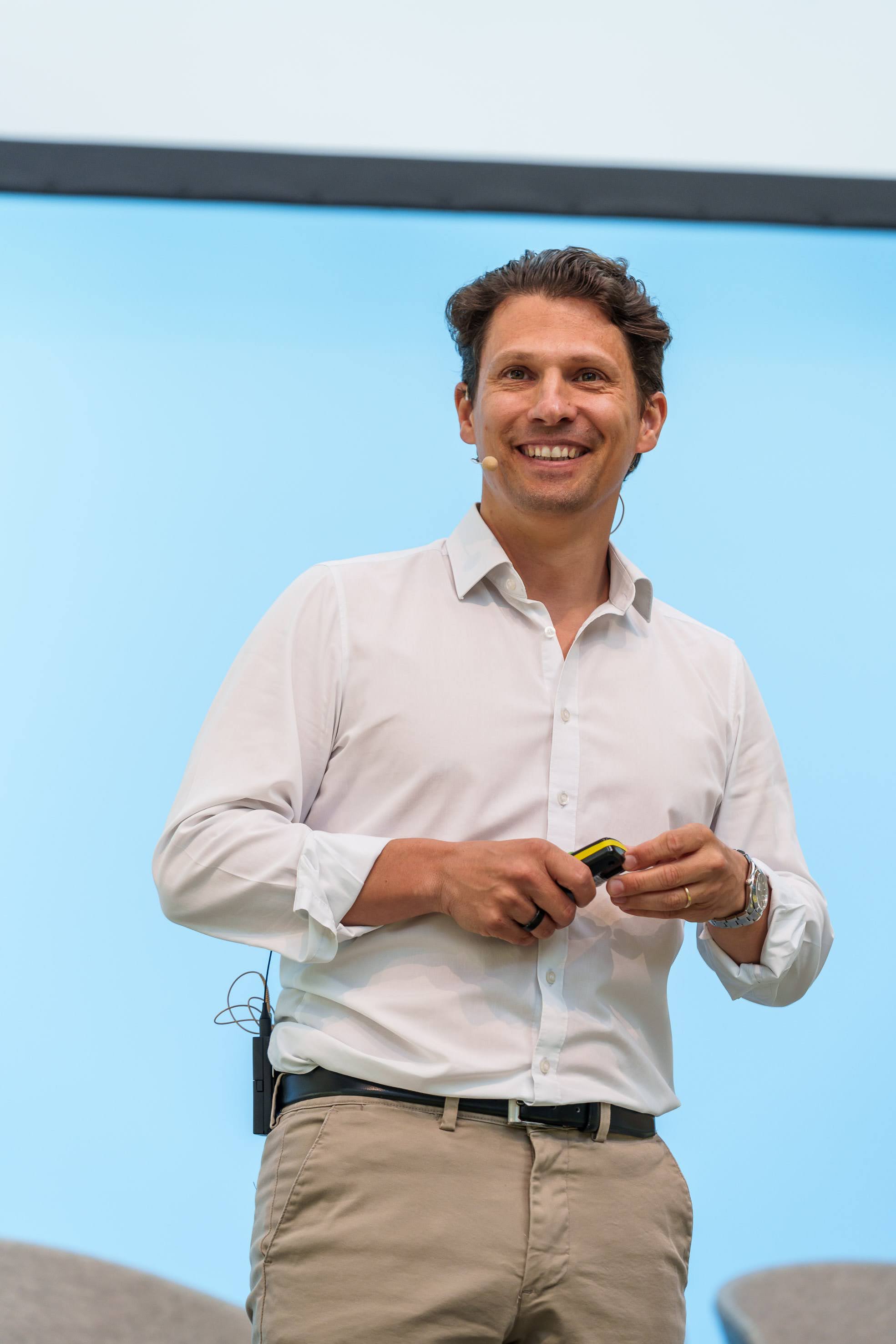 Dr. Hubertus Porschen — Keynote KI im Vertrieb